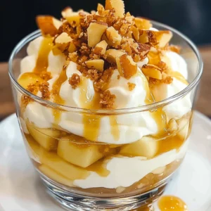 Bratapfel-Dessert im Glas