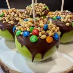 Sweet Chocolate-Dipped Green Apples